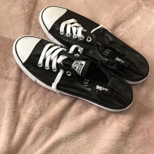 All star converse slip ons